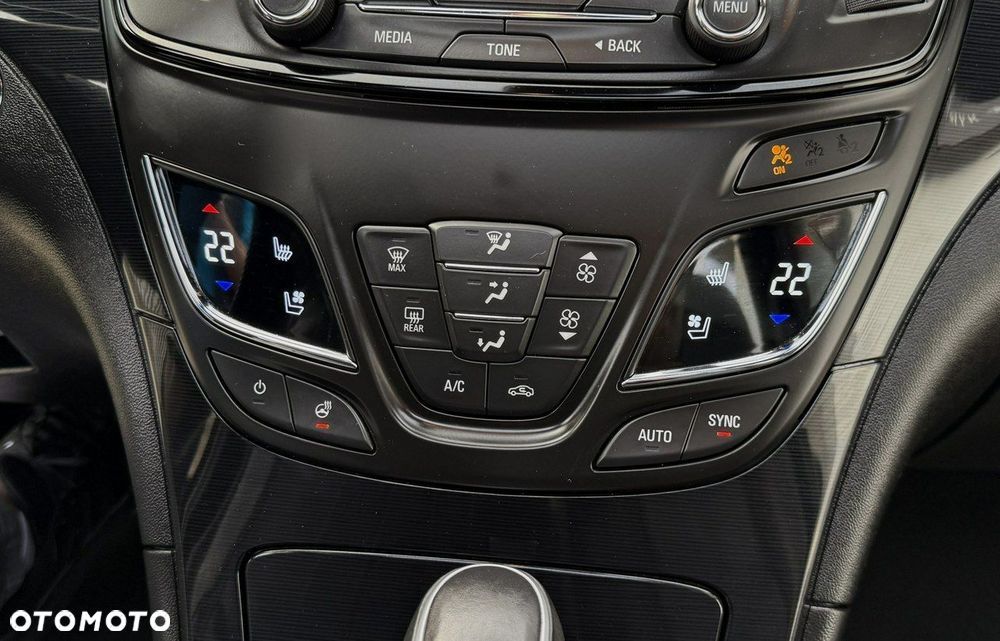 Opel Insignia Sports Tourer 2.0 Diesel Automatik Ultimate - 32