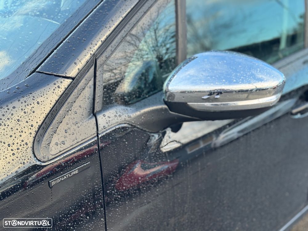 Peugeot 208 1.2 PureTech Signature - 5