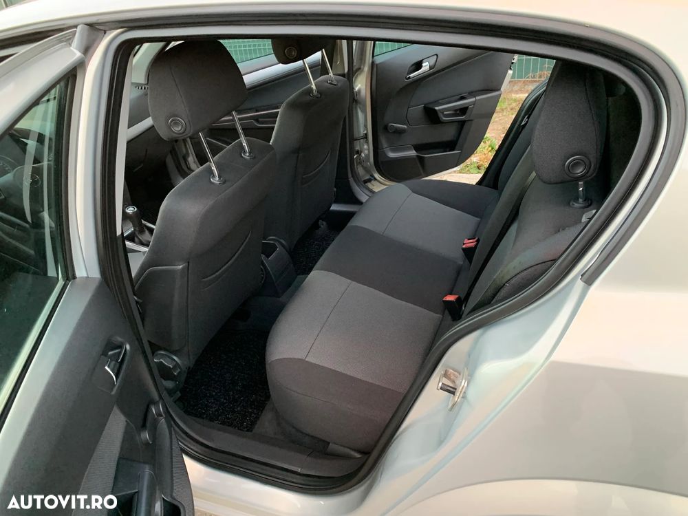 Opel Astra Classic 1.6i - 6