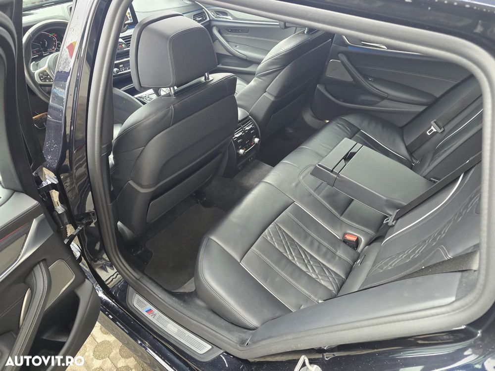 BMW Seria 5 530e xDrive AT PHEV - 13