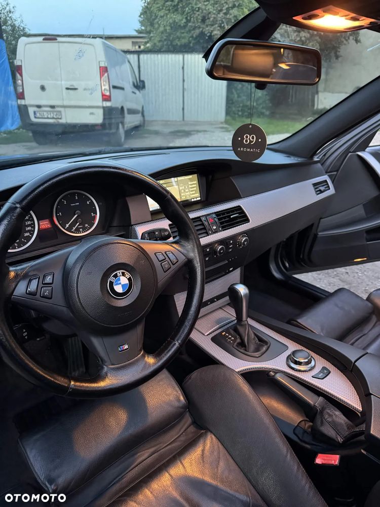 BMW Seria 5 - 12