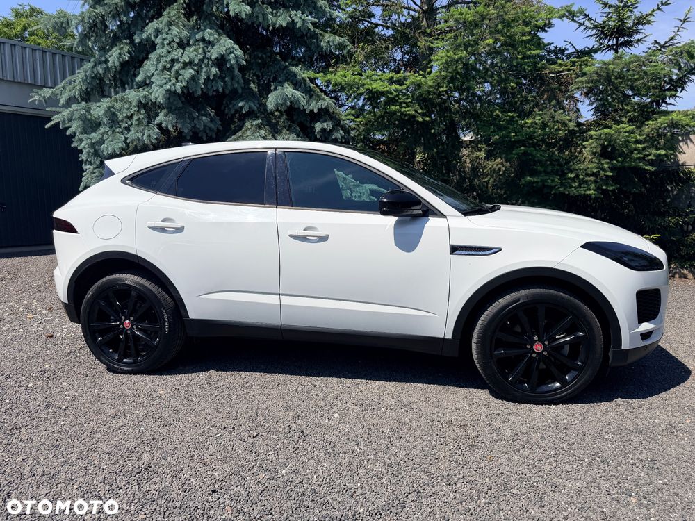 Jaguar E-Pace - 2