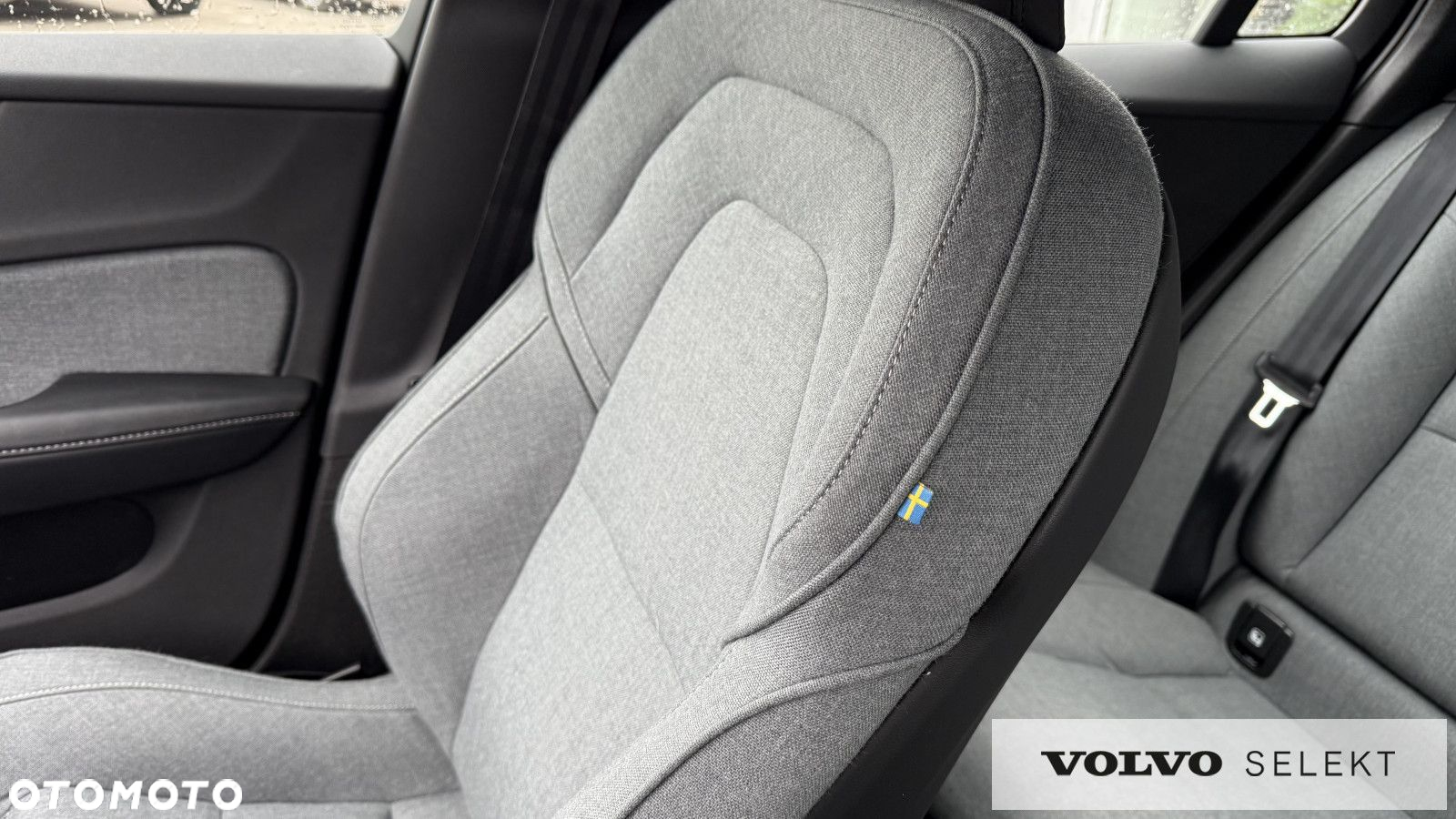 Volvo V60 Cross Country - 39