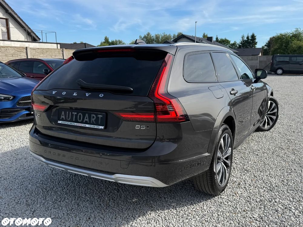 Volvo V90 Cross Country B5 D AWD Ultimate - 15