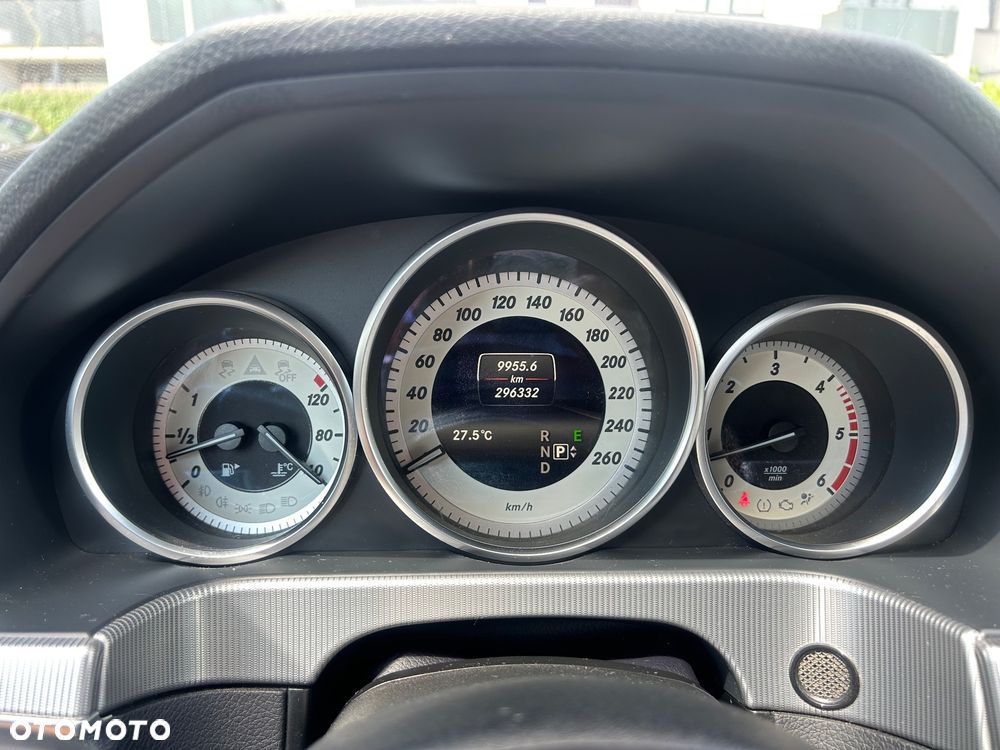 Mercedes-Benz Klasa E 300 BlueTEC 7G-TRONIC Avantgarde - 12