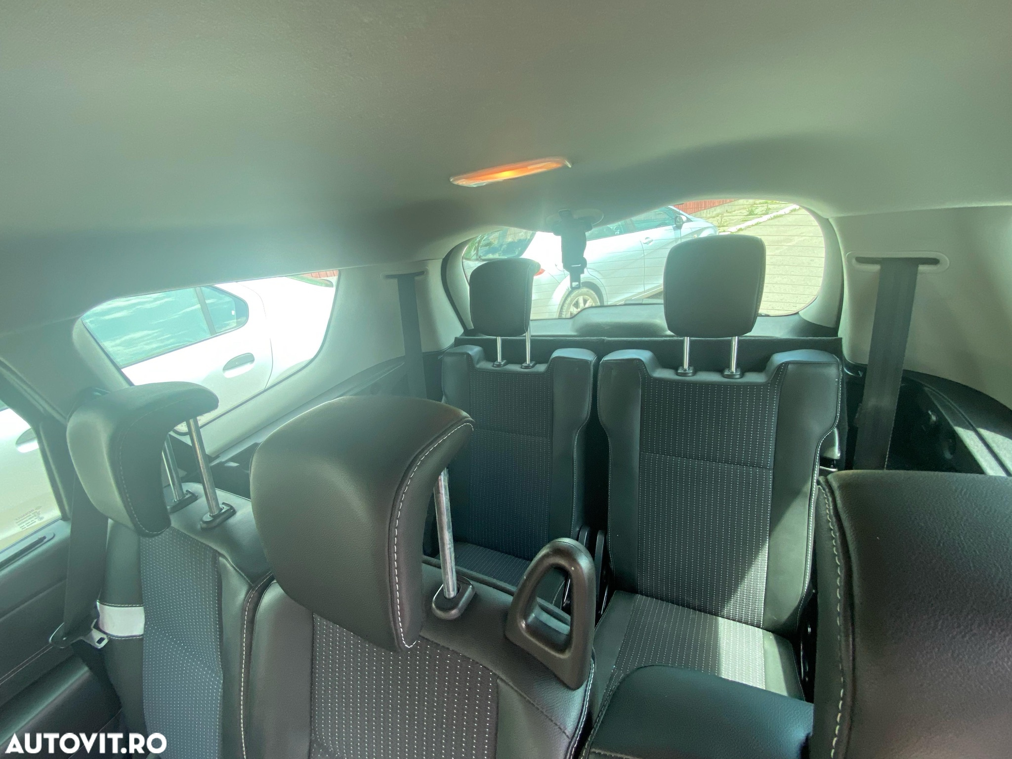 Renault Scenic dCi 110 EDC LIMITED - 12