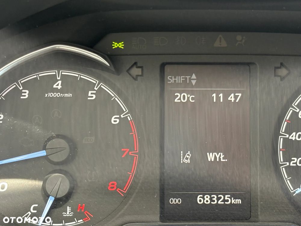 Toyota Yaris 1.5 Premium - 7