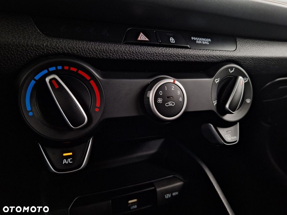 Kia Rio 1.0 T-GDI M - 30