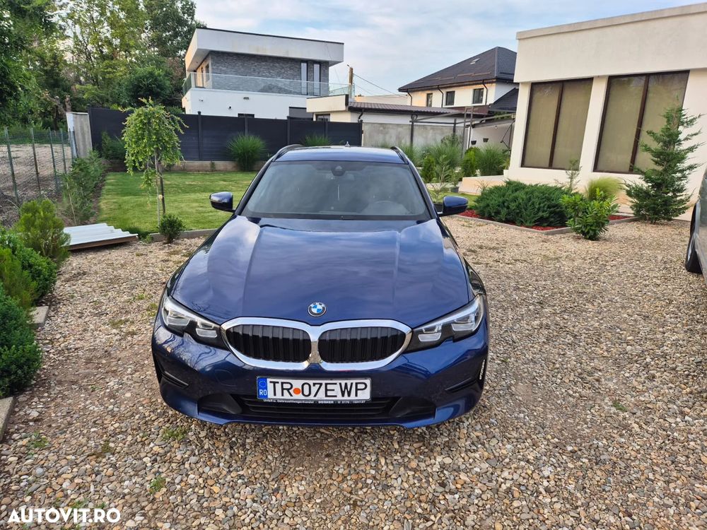BMW Seria 3 320d Touring Aut. Advantage - 27