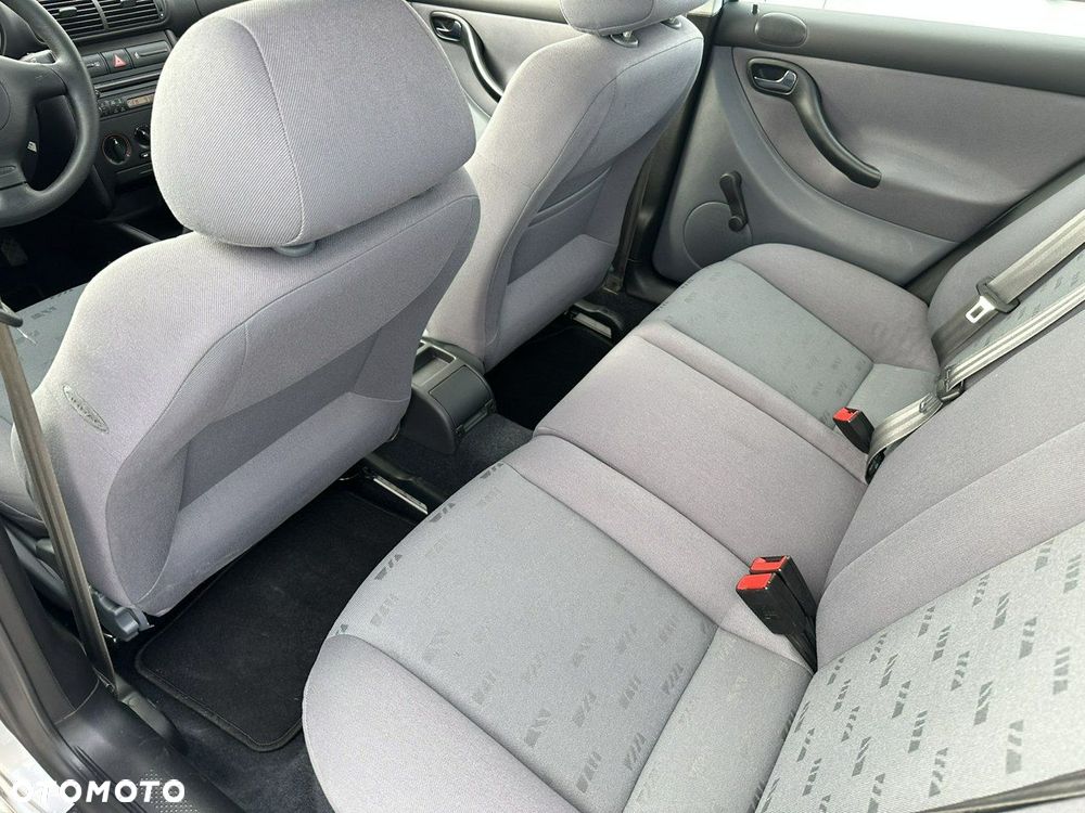 Seat Leon 1.6 Stella - 20