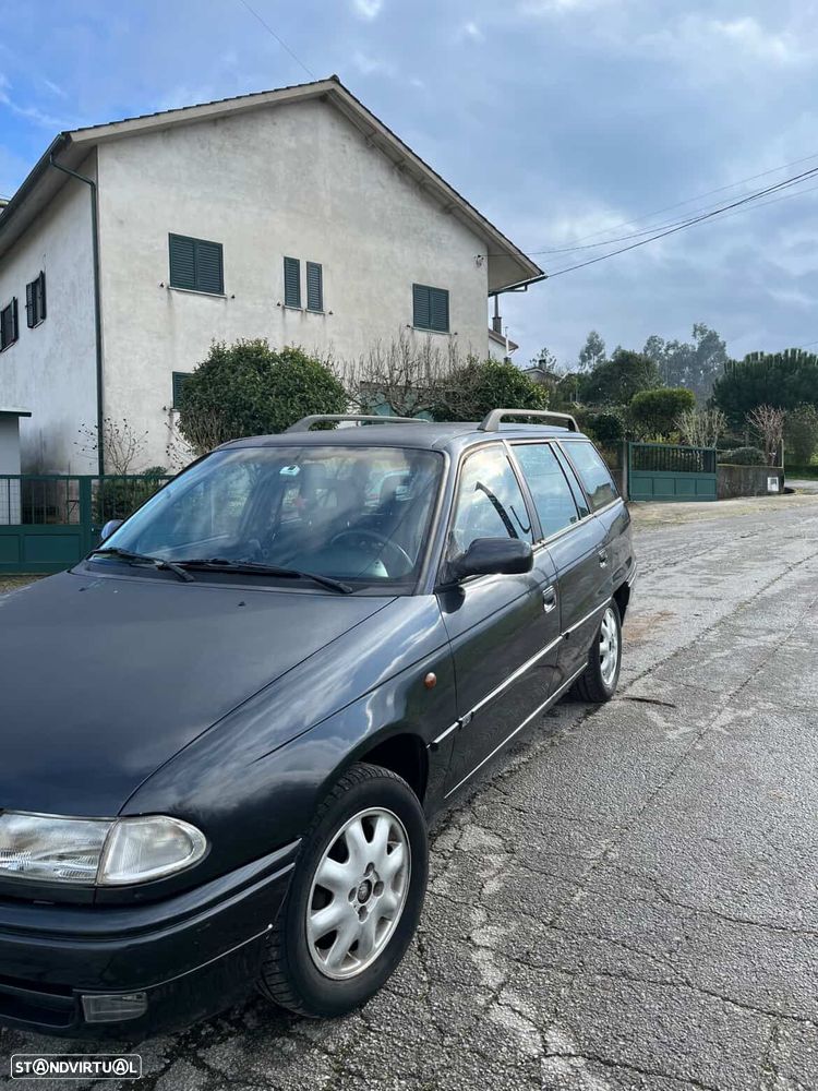 Opel Astra Caravan 1.7 TD Sport - 3