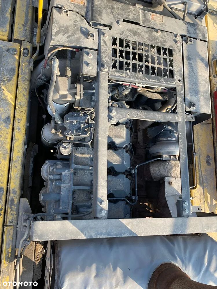Komatsu PC700LC -8EO / 2016 / Full Serwis Komatsu / 66 ton / 6 m3 / - 31