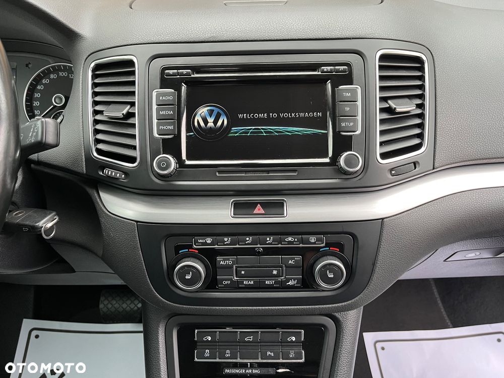 Volkswagen Sharan - 19