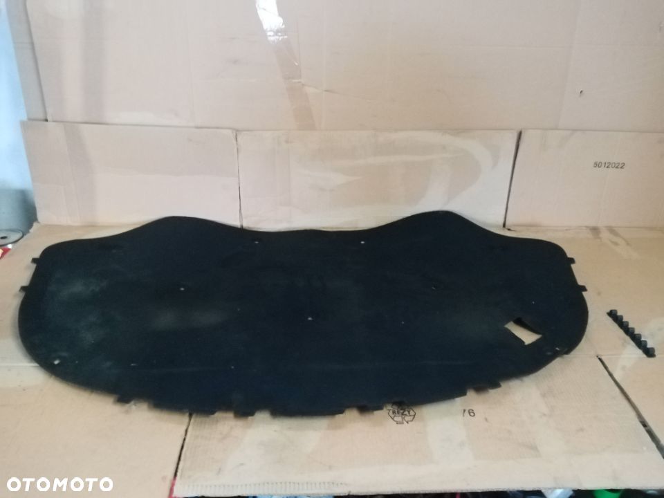 Wygłuszenie maski podbitka VW Passat B6 3C0863831 - 1