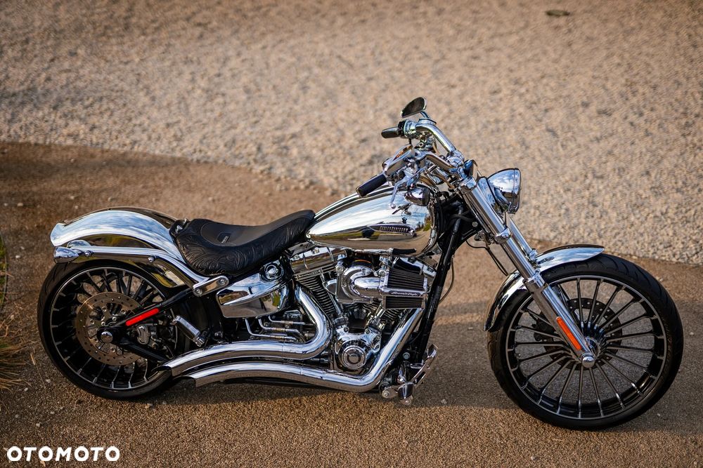 Harley-Davidson FXSB Breakout - 2