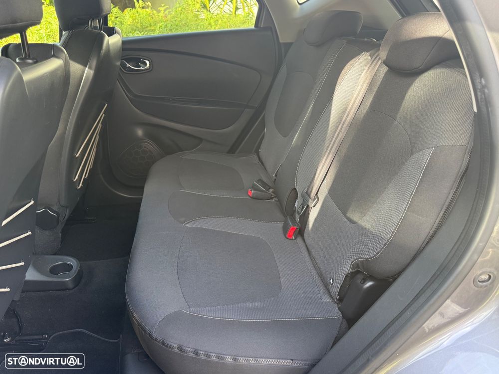 Renault Captur 0.9 TCE Exclusive - 11