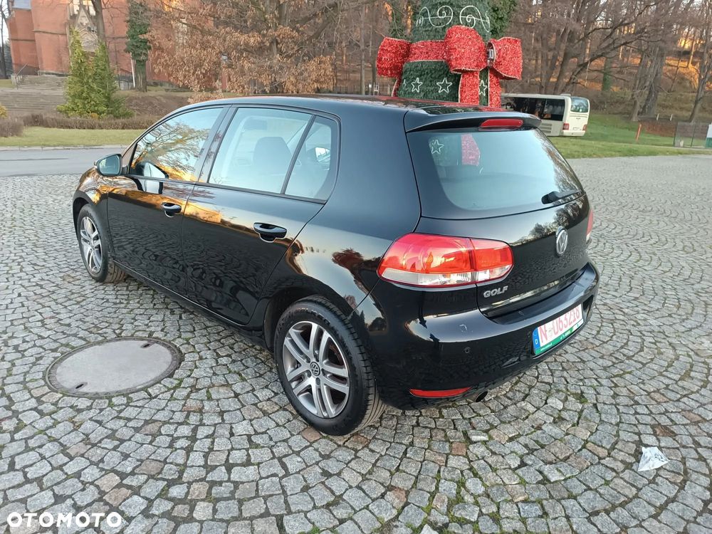 Volkswagen Golf 1.6 TDI DPF BlueMotion Technology Comfortline - 12