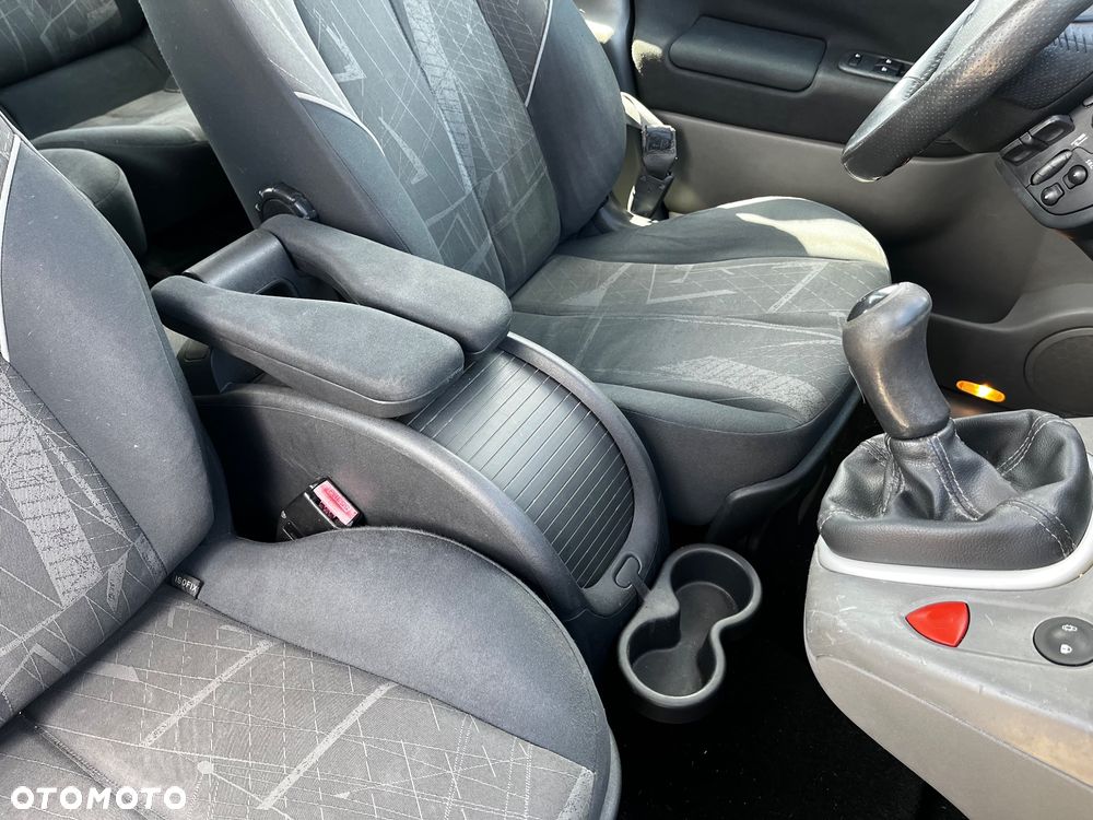 Renault Scenic 1.5 dCi Exception - 29