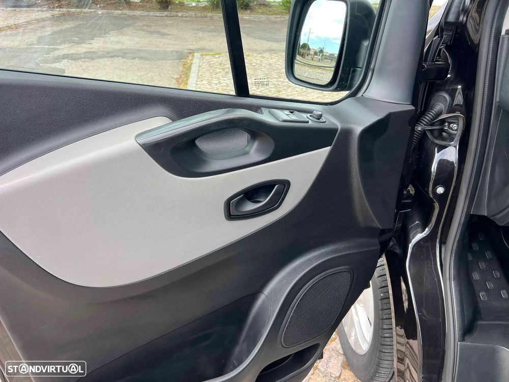 Renault Trafic L2h1 1.6 dci 145CV grand confort - 12