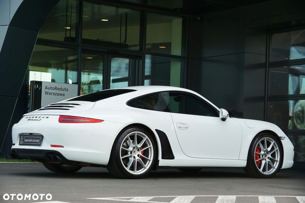 Porsche 911 - 4