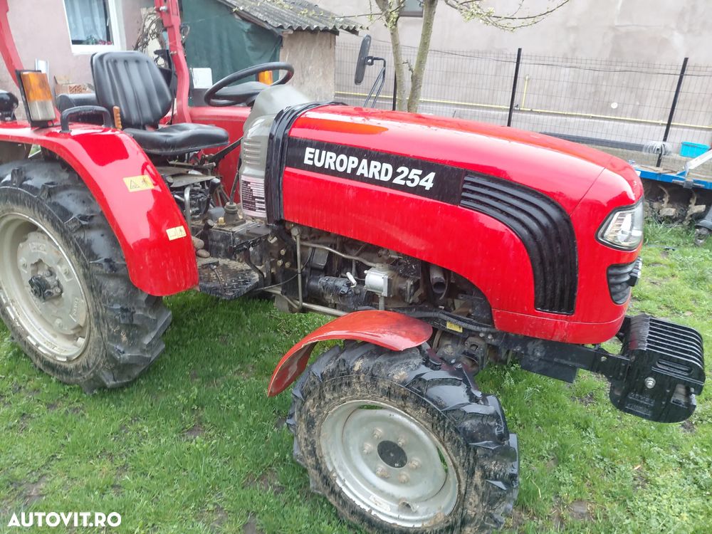 Lovol Europard 254 - 1