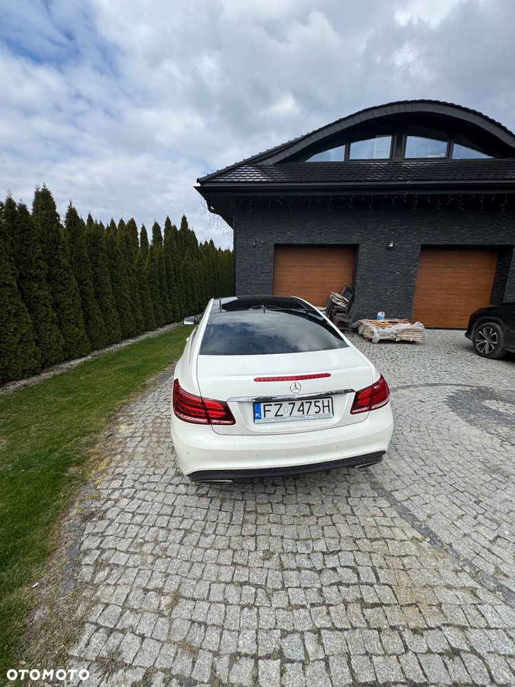 Mercedes-Benz Klasa E 250 T 7G-TRONIC - 4