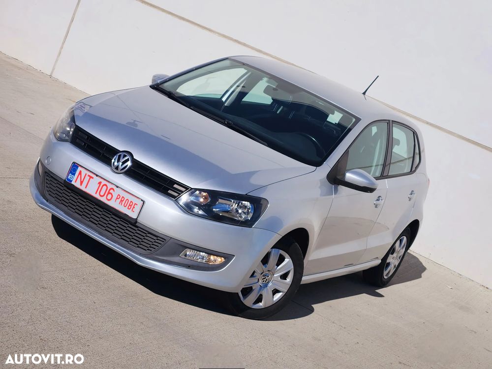Volkswagen Polo 1.2 Comfortline - 1