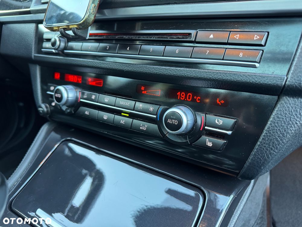 BMW Seria 5 520d - 17