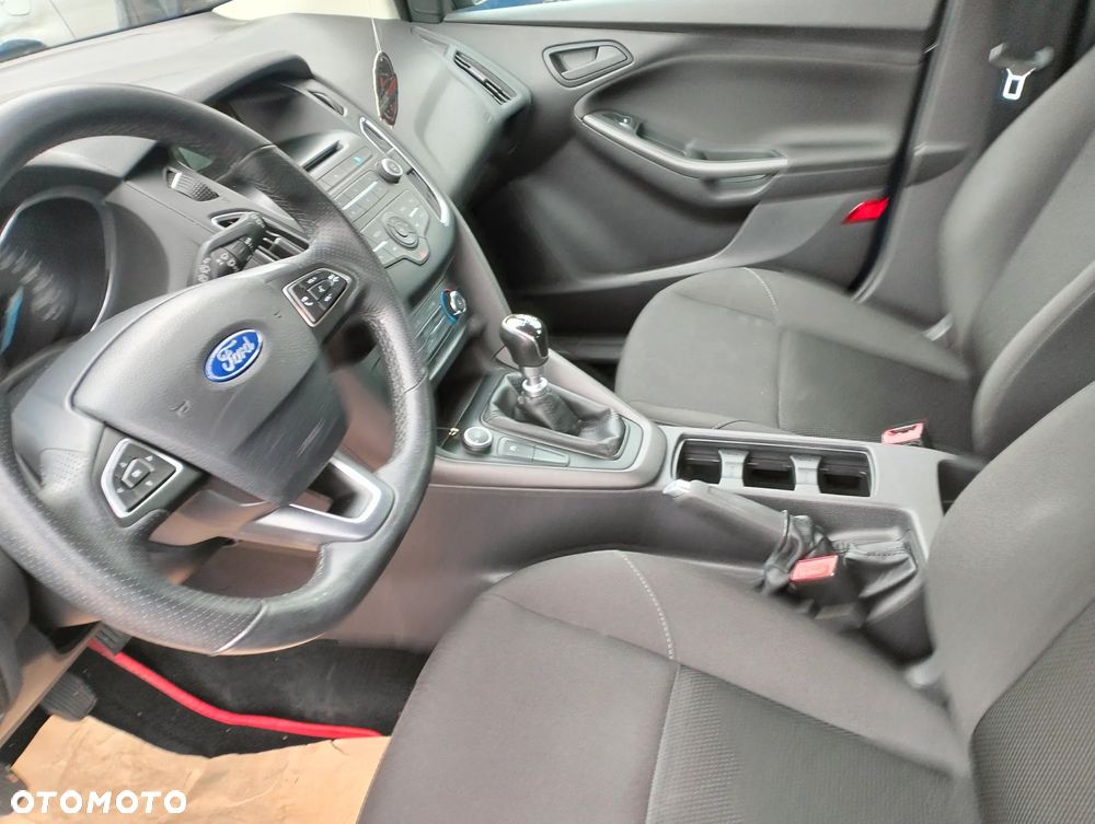 Volkswagen Golf 1.6 Tour - 14