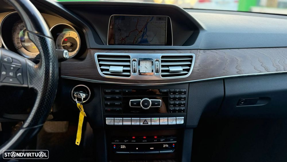 Mercedes-Benz E 250 T CDI DPF BlueEFFICIENCY 7G-TRONIC Avantgarde - 11