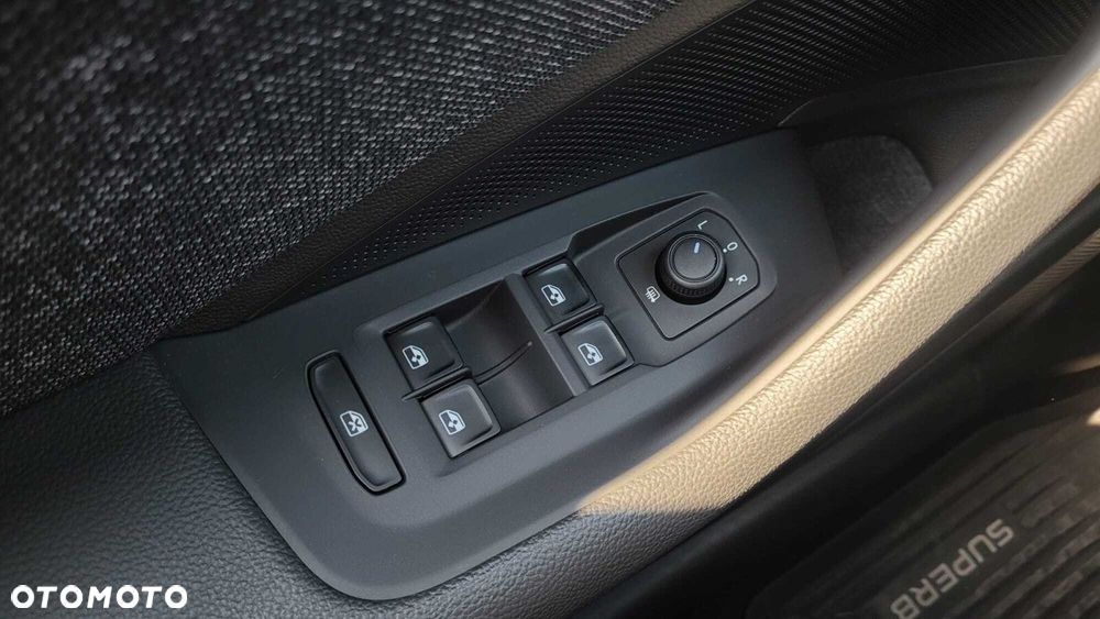 Skoda Superb - 17