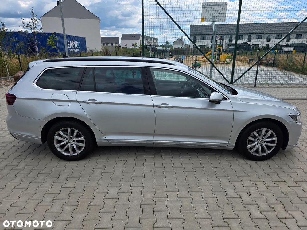 Volkswagen Passat 2.0 TDI (BlueMotion Technology) DSG Comfortline - 5