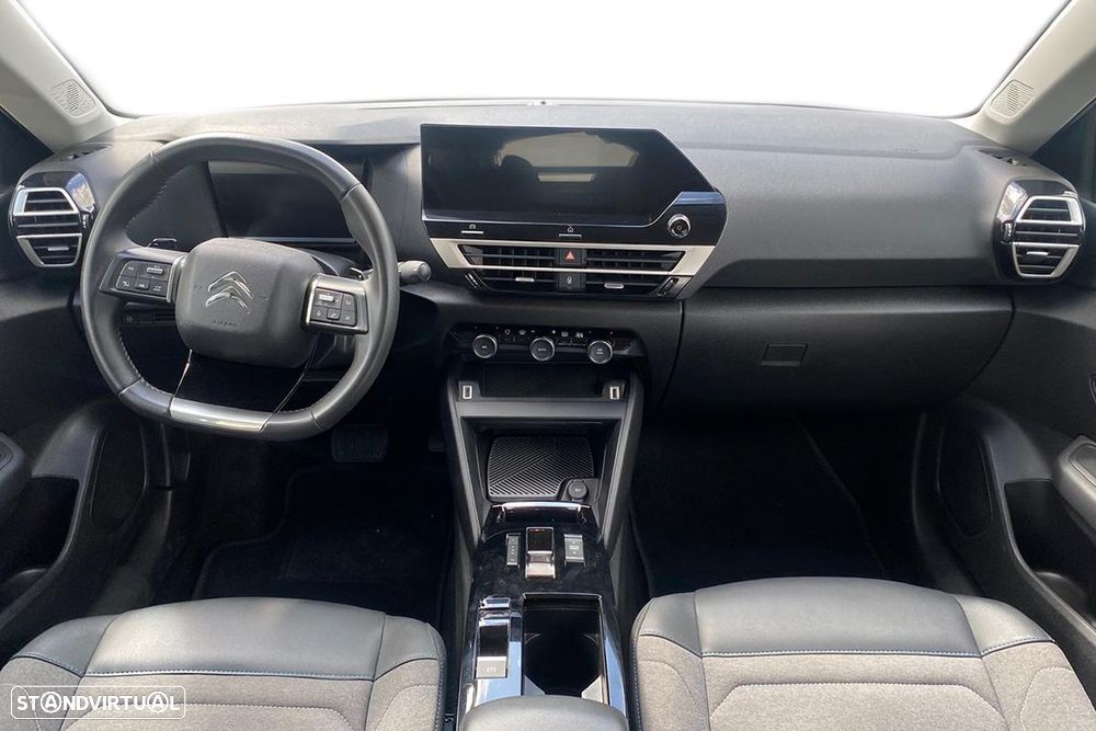 Citroën C4 1.2 PureTech Plus EAT8 - 8