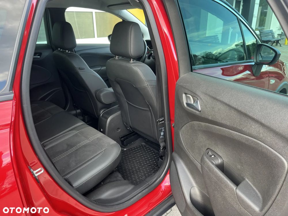 Opel Crossland X - 21