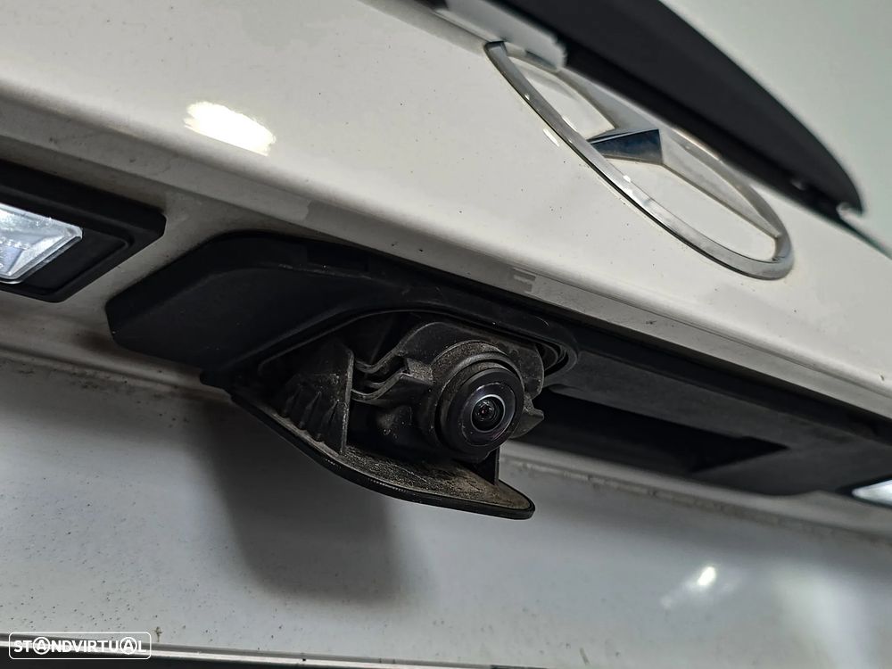 Mercedes-Benz GLA 250 e 8G-DCT Edition Plug-in-Hybrid - 51