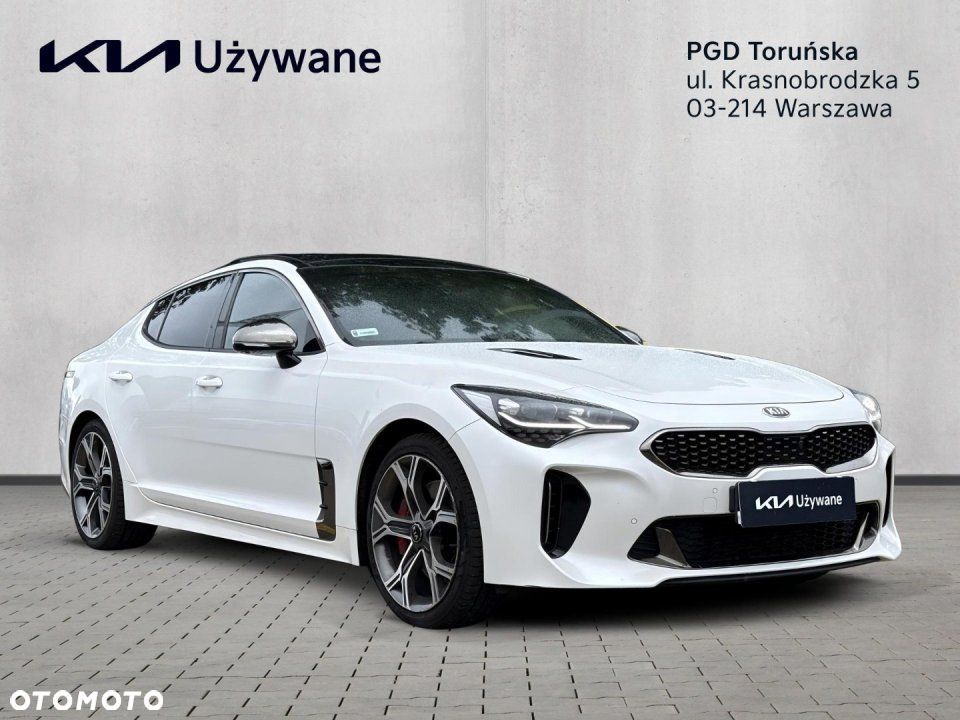 Kia Stinger - 2