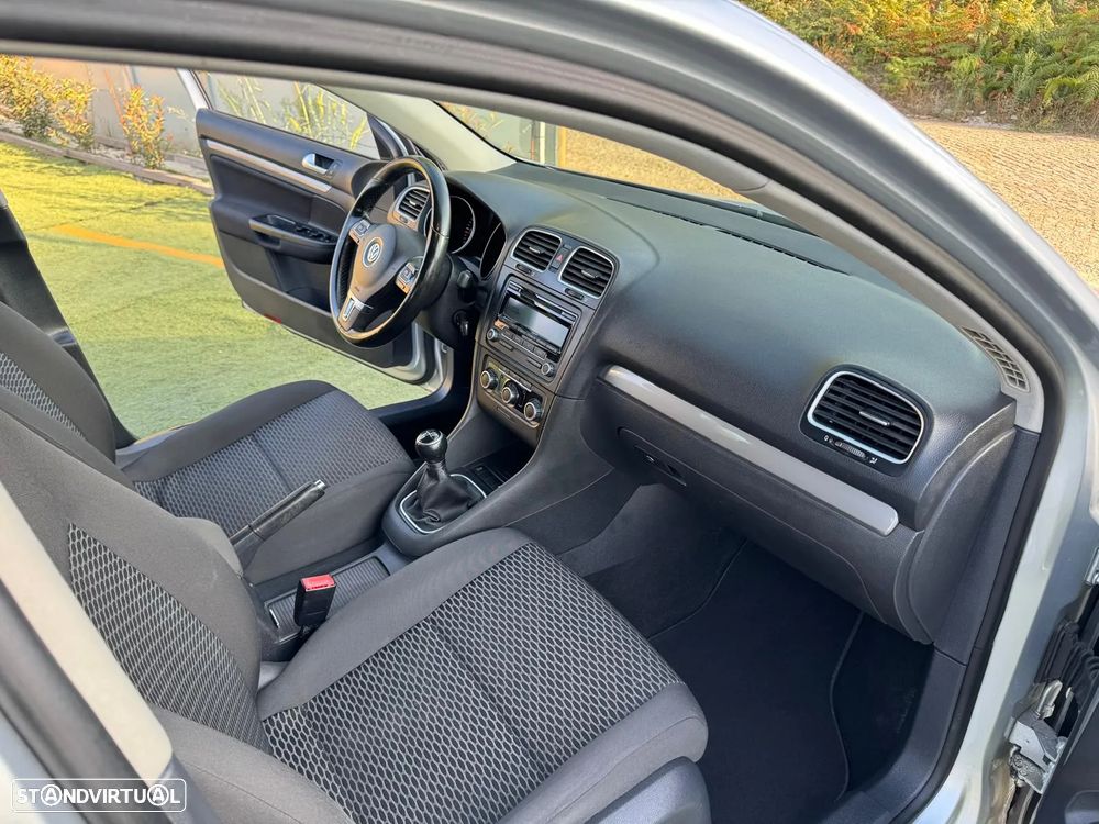 VW Golf Variant - 6