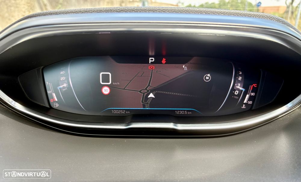 Peugeot 5008 2.0 BlueHDi GT EAT8 - 11