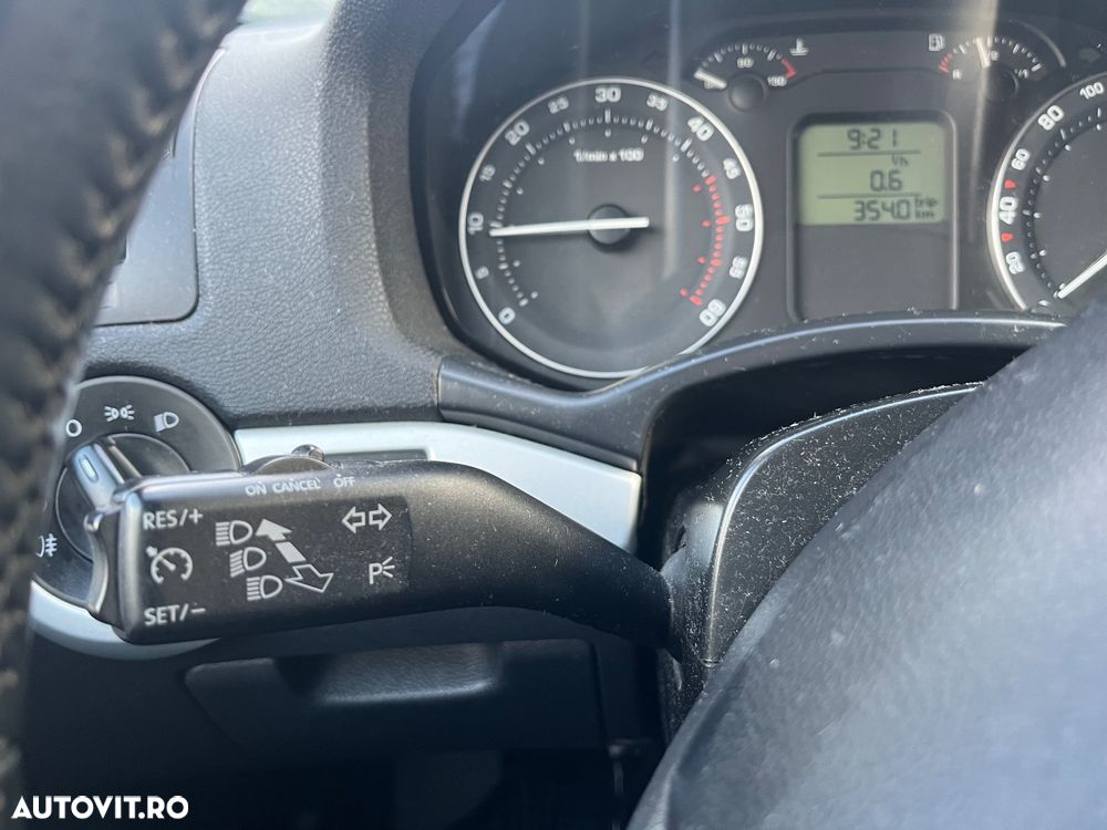 Skoda Octavia 1.9 TDI DPF Ambiente - 20