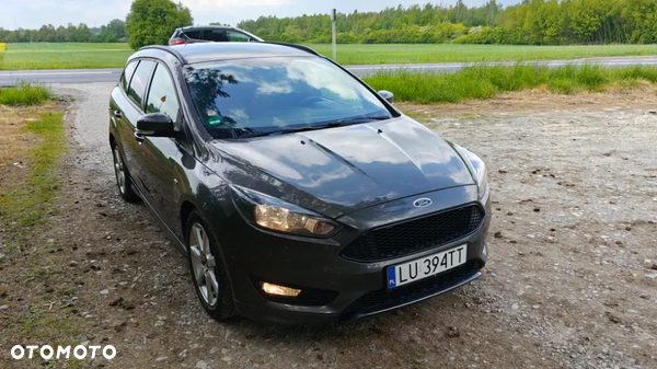 Ford Focus 1.0 EcoBoost ST-Line Black ASS