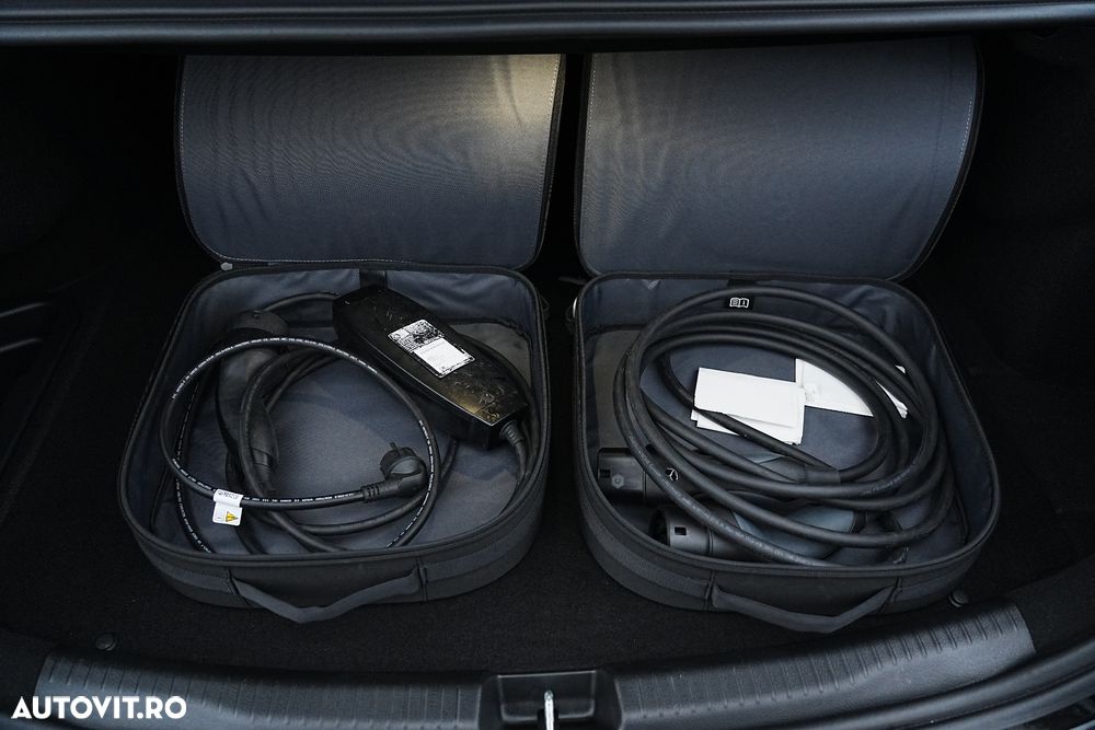 Mercedes-Benz C 300 e 9G-TRONIC Avantgarde - 21