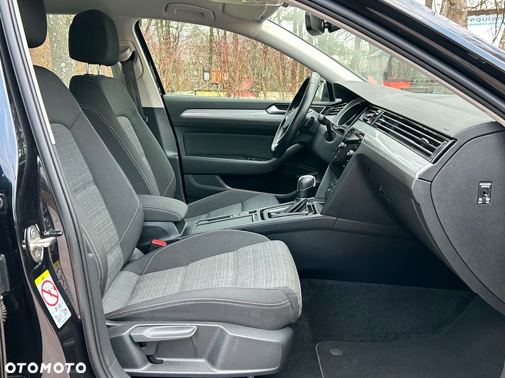 Volkswagen Passat 2.0 TDI SCR Comfortline DSG - 34