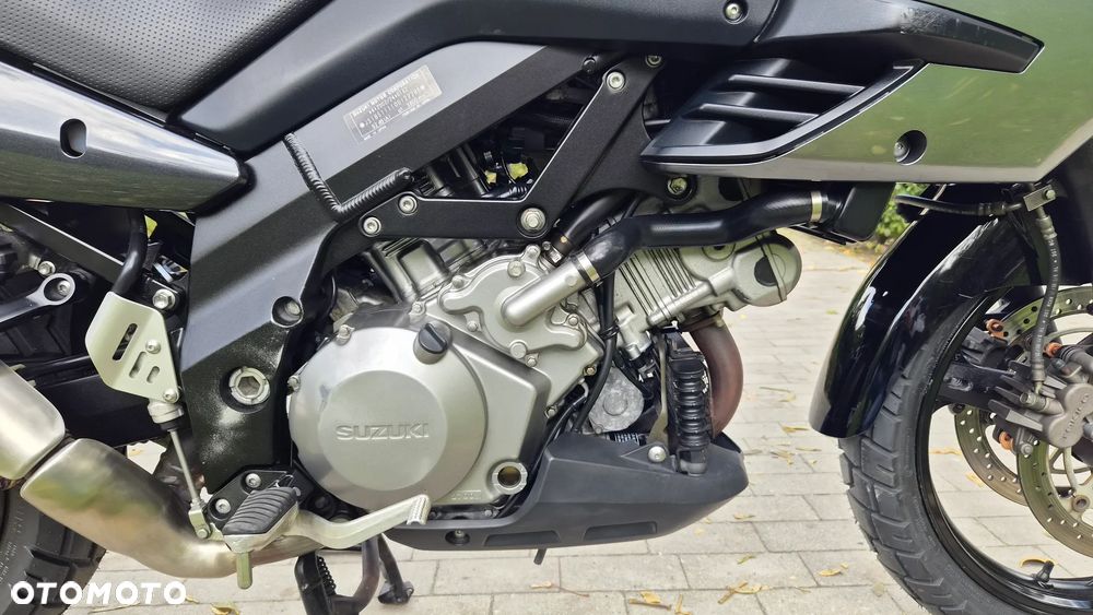 Suzuki V-STROM - 17