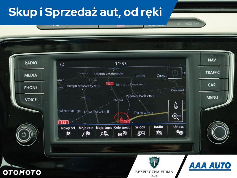 Volkswagen Passat - 15