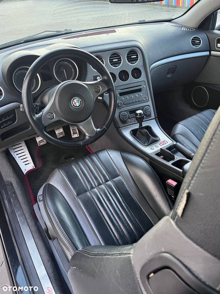 Alfa Romeo Brera 3.2 JTS Q4 Sky View - 10
