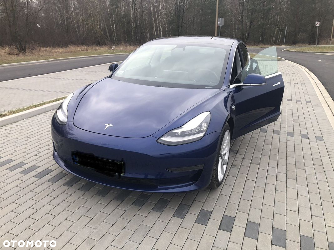 Tesla Model 3 Langstreckenbatterie Allradantrieb Dual Motor - 4