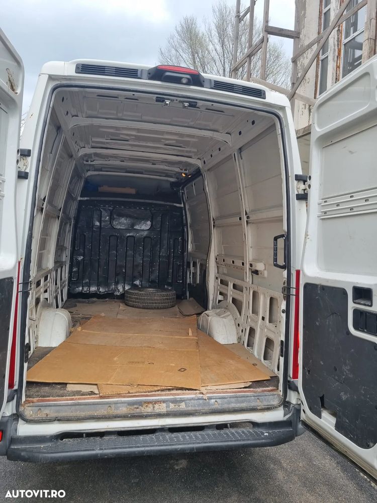 Iveco Massif - 5