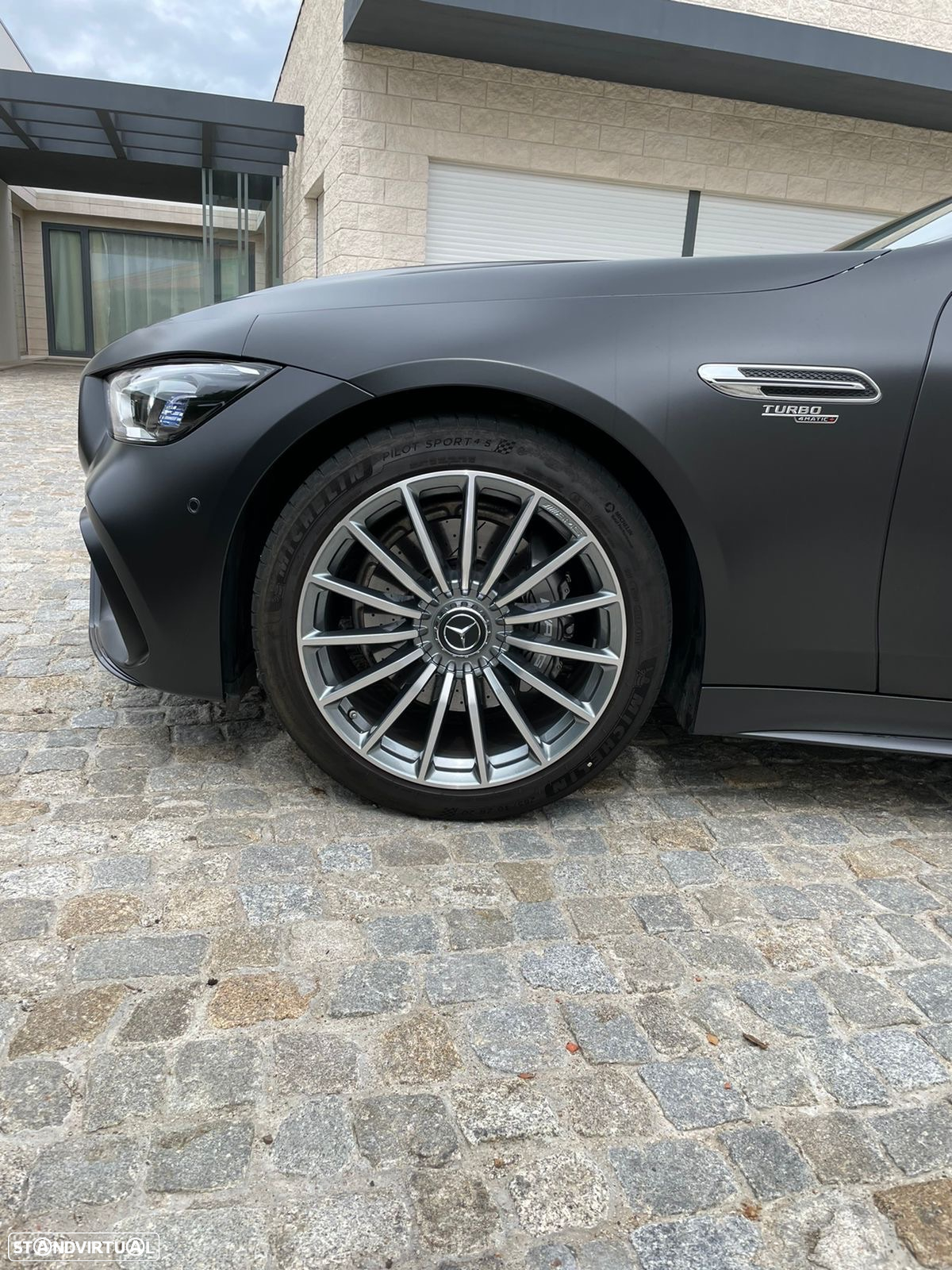 Mercedes-Benz AMG GT - 7