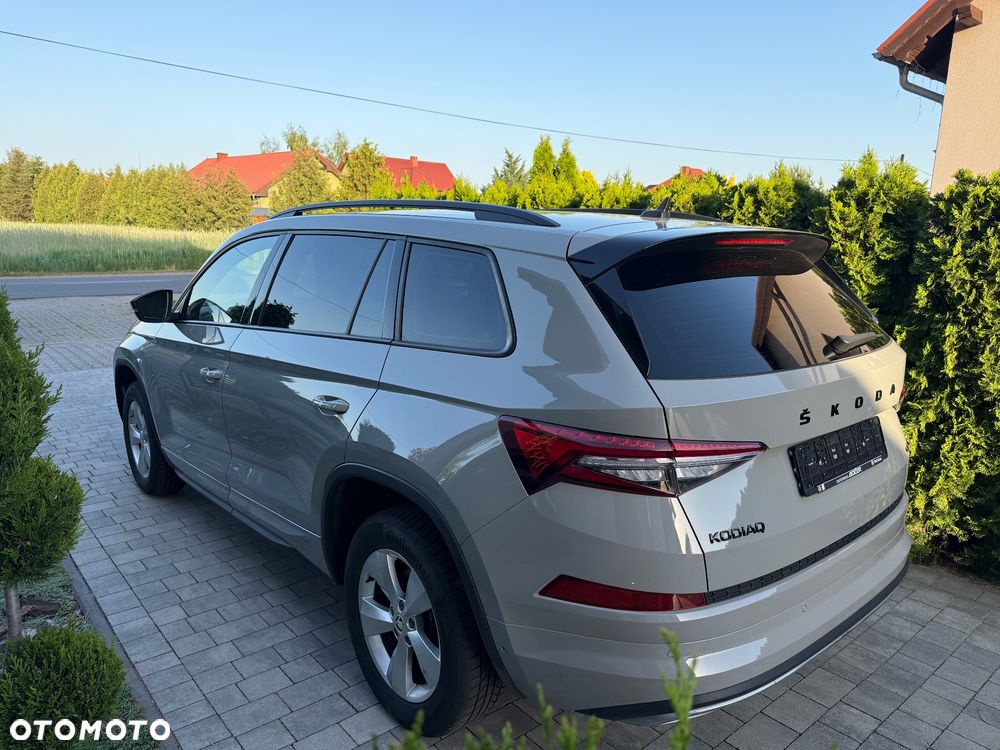 Skoda Kodiaq 2.0 TDI 4x4 DSG Sportline - 6