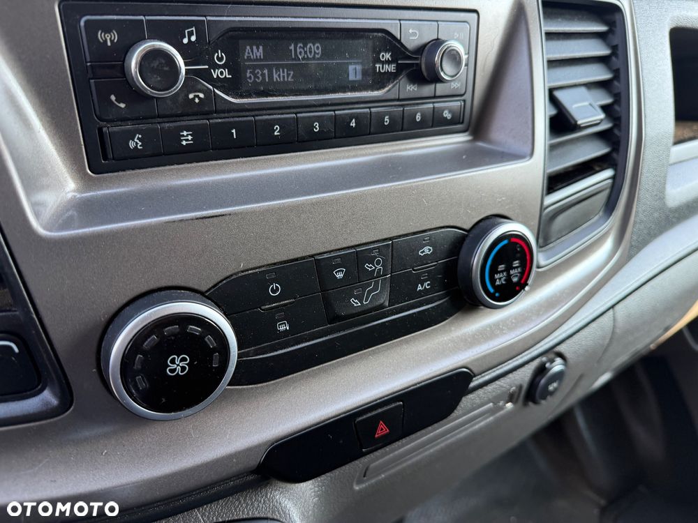 Ford Transit Custom - 14
